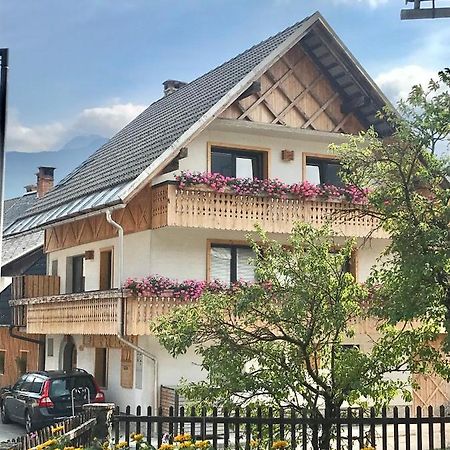 Lake House Бохинь Экстерьер фото